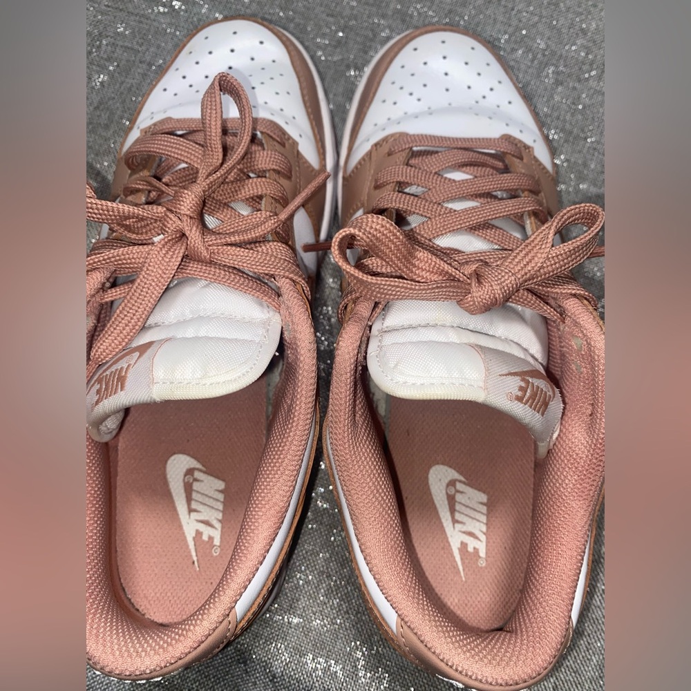 Nike Dusty Rose‎ Dunks Size 8 - Picture 3 of 5